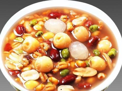 青岛楼主爆料事件视频最新,业主维权与开发商博弈的幕后真相  第3张